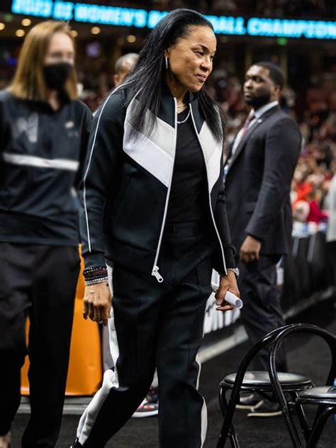 Dawn Staley track suit